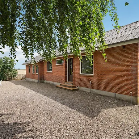 Three-bedroom In Сasa de vacaciones