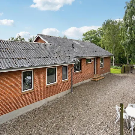 Three-bedroom In Сasa de vacaciones Højer